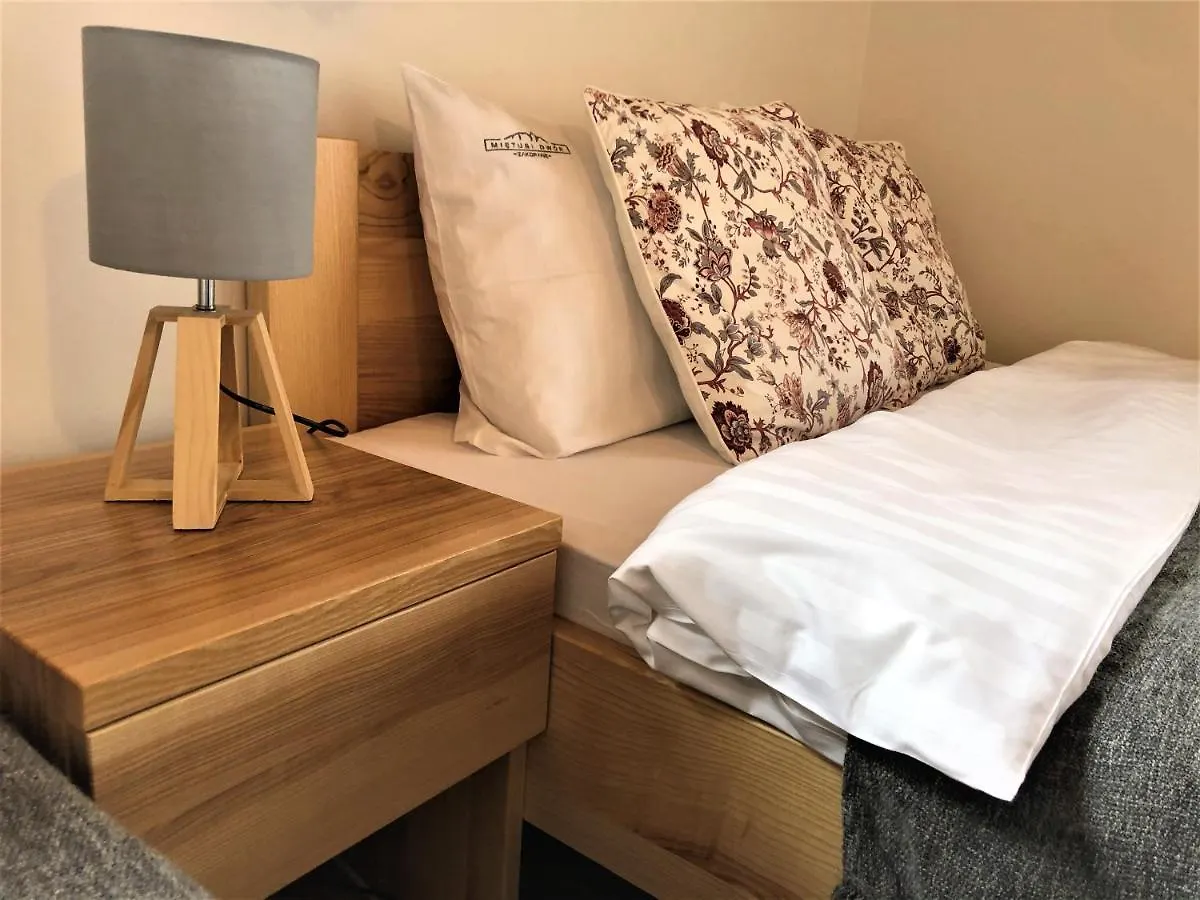 Homestay Mietusi Dwor Apartment Zakopane