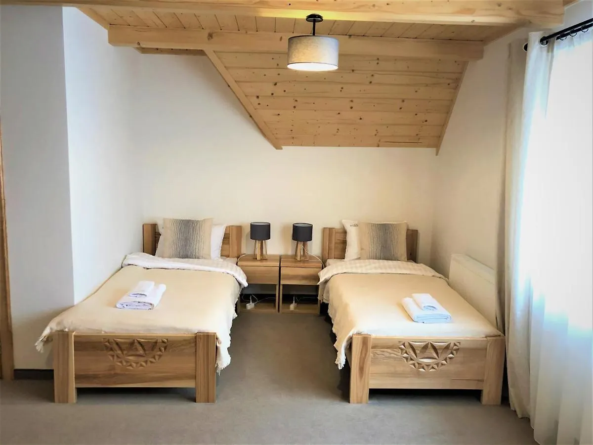 Mietusi Dwor Apartment Zakopane Homestay
